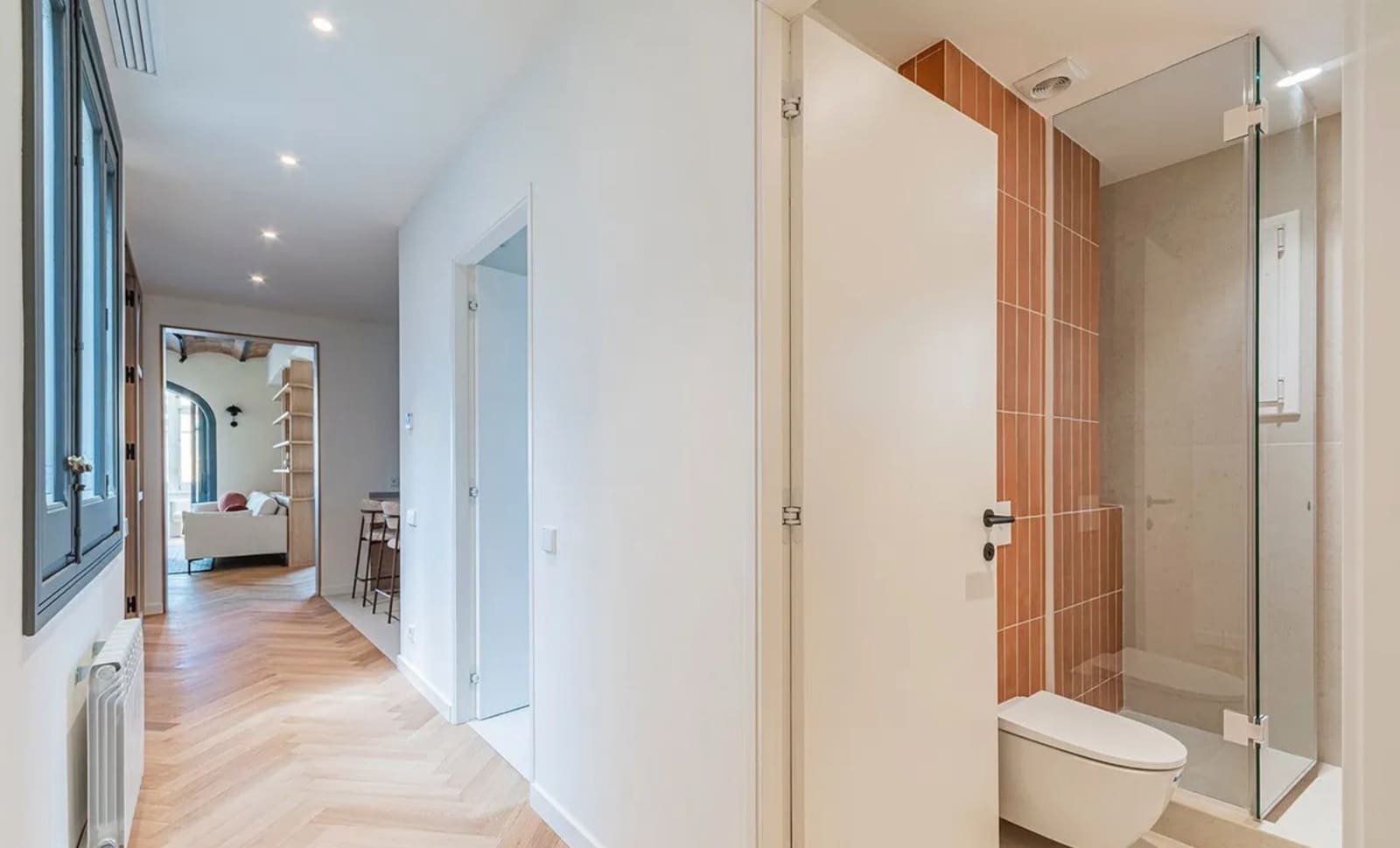 5 Zimmer Wohnung zu vermieten in Barcelona Stadt - 2.000 € (Ref: 10034593)