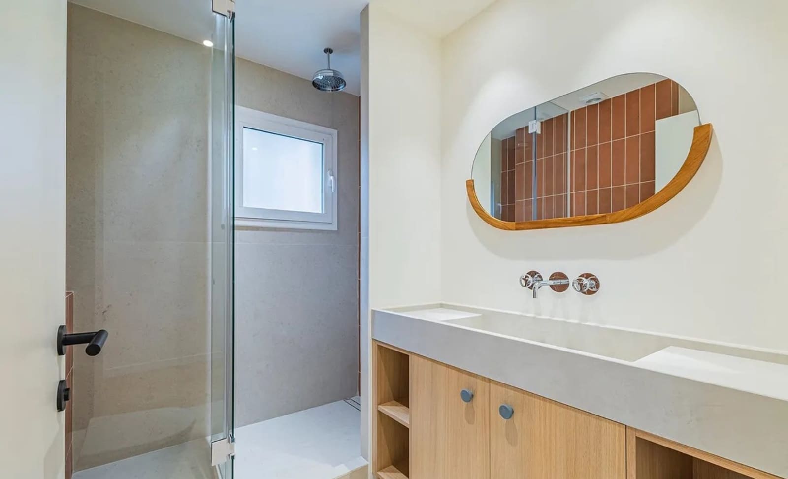 5 Zimmer Wohnung zu vermieten in Barcelona Stadt - 2.000 € (Ref: 10034593)