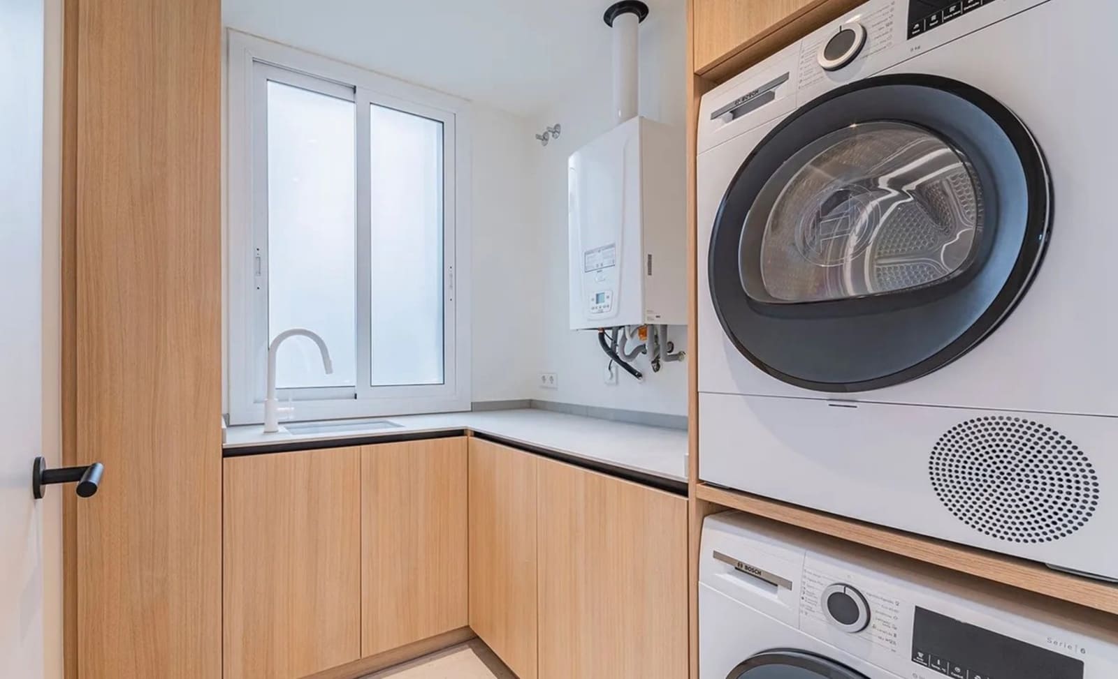 5 Zimmer Wohnung zu vermieten in Barcelona Stadt - 2.000 € (Ref: 10034593)