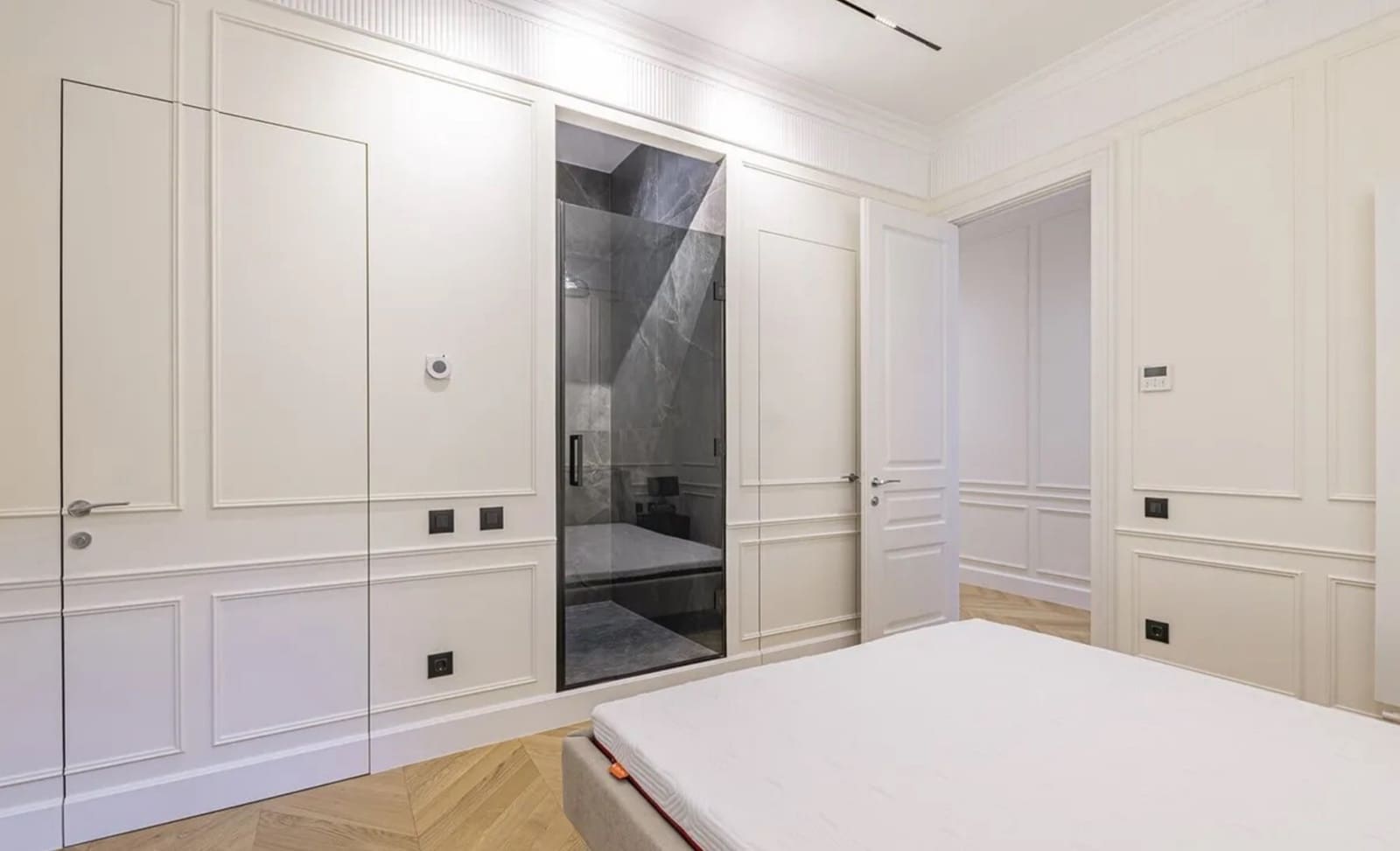 Piso de 4 habitaciones en Barcelona ciudad en alquiler - 1.500 € (Ref: 10039111)