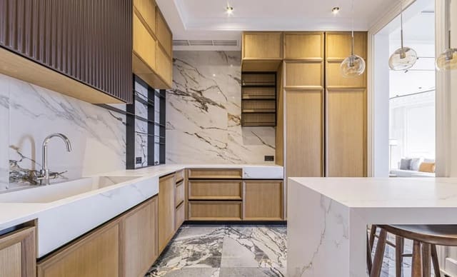 4 bedroom Flat for rent in Barcelona city - € 1,500 (Ref: 10039111)