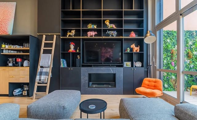 2 bedroom Flat for rent in Barcelona city with pool garage - € 1,300 (Ref: 10039158)
