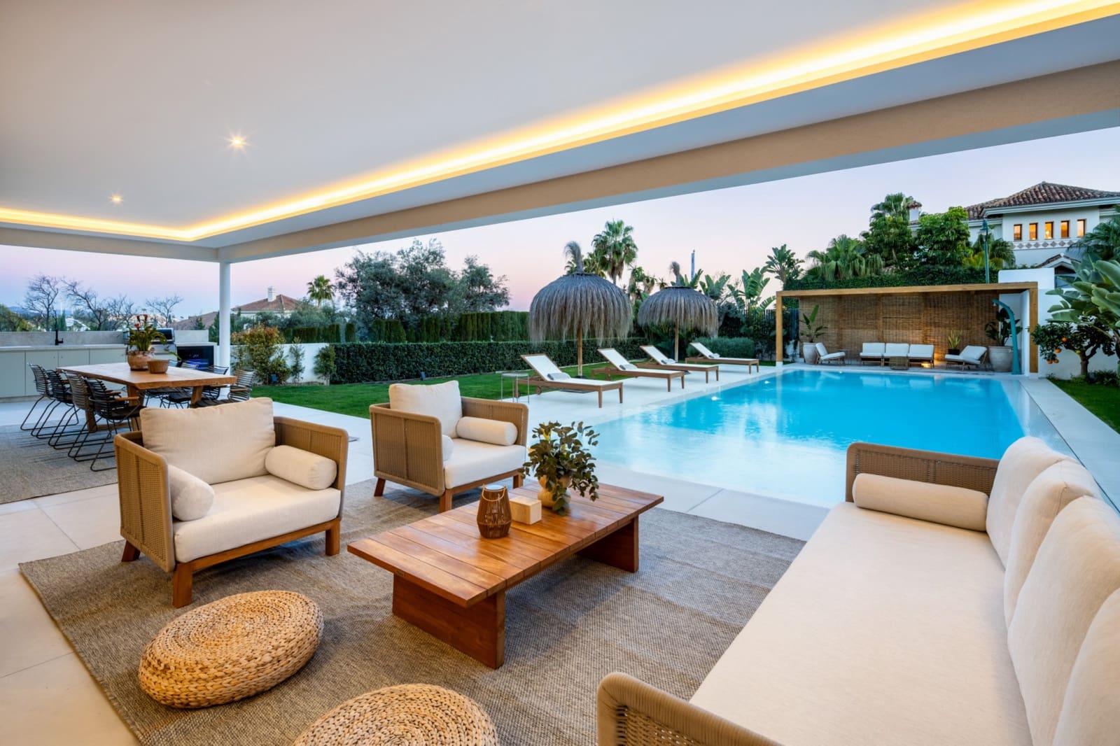 5 sovrum Villa att hyra i Marbella med pool garage - 3 200 € (Ref: 10041619)