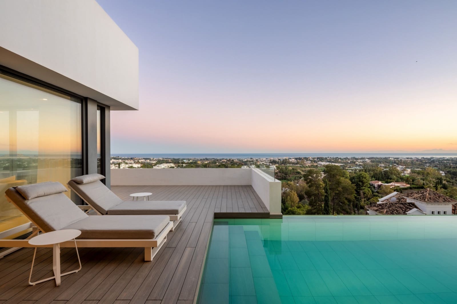 4 sovrum Villa att hyra i Benahavis med pool garage - 3 200 € (Ref: 10041620)