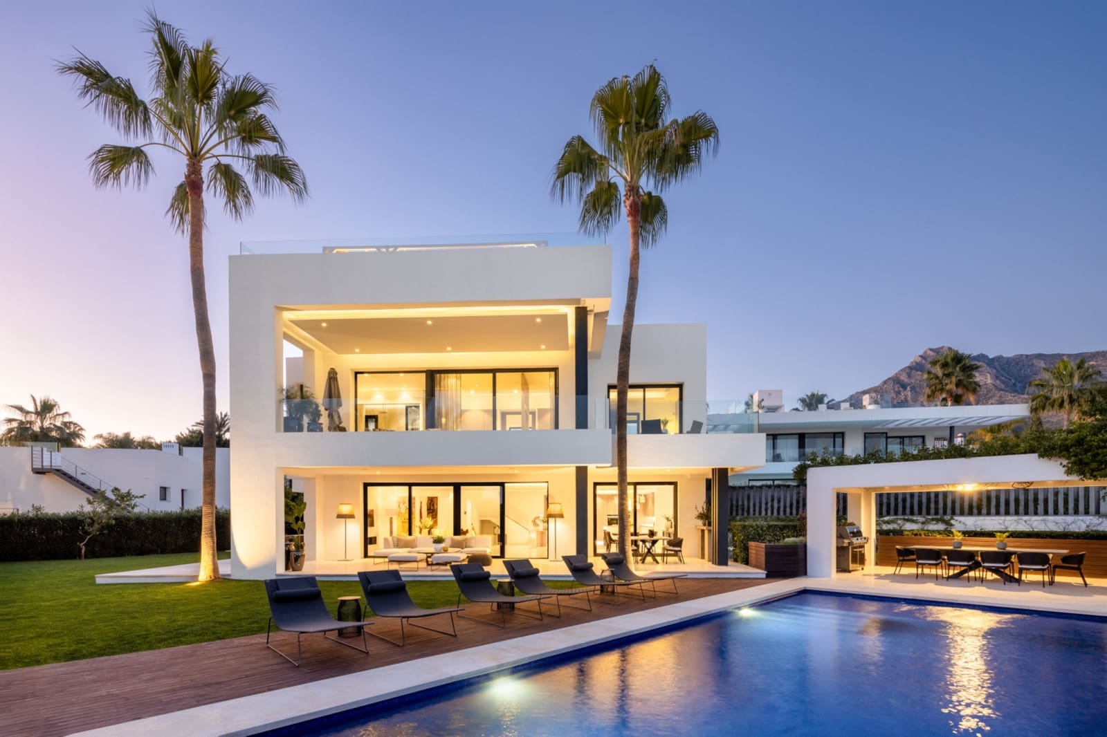 5 slaapkamer Villa te huur in Marbella met zwembad garage - € 3.700 (Ref: 10041623)