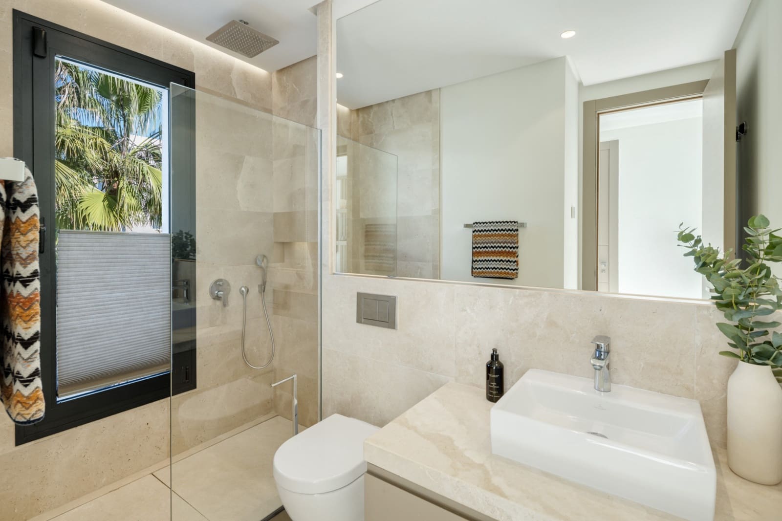 5 slaapkamer Villa te huur in Marbella met zwembad garage - € 3.700 (Ref: 10041623)