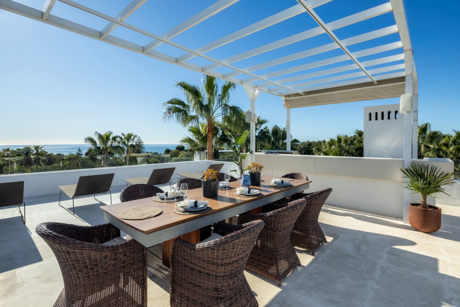 5 slaapkamer Villa te huur in Marbella met zwembad garage - € 3.700 (Ref: 10041623)