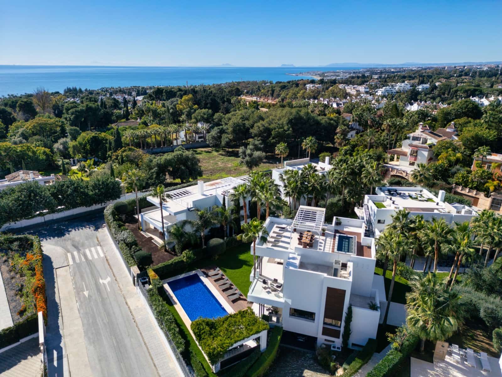 5 slaapkamer Villa te huur in Marbella met zwembad garage - € 3.700 (Ref: 10041623)