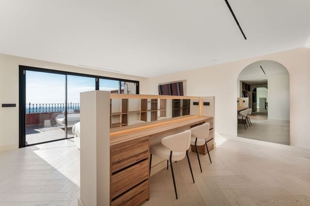 4 quarto Penthouse para arrendar em Benahavís com piscina - 2 200 € (Ref: 10041781)