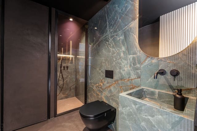 4 quarto Penthouse para arrendar em Benahavís com piscina - 2 200 € (Ref: 10041781)