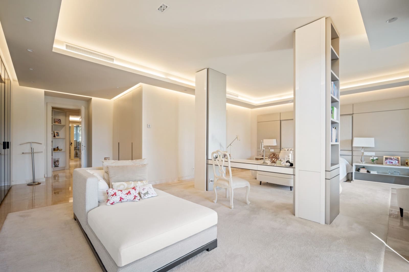 4 quarto Apartamento para arrendar em Marbella com piscina garagem - 2 000 € (Ref: 10041792)