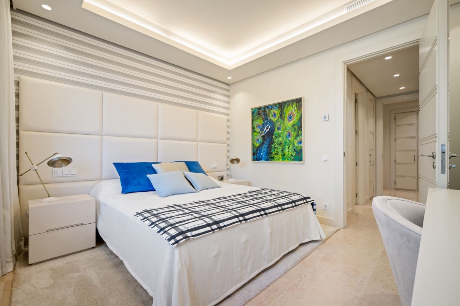 4 quarto Apartamento para arrendar em Marbella com piscina garagem - 2 000 € (Ref: 10041792)