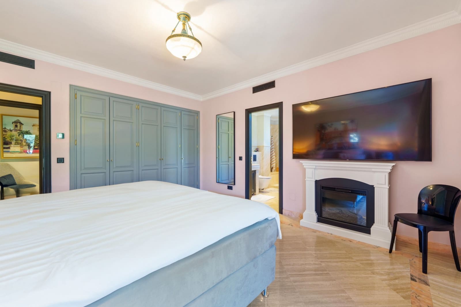 4 soverom Penthouse til leie i Marbella med svømmebasseng garasje - € 2 400 (Ref: 10041793)