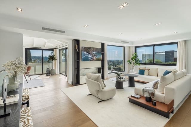 5 sypialnia Willa do wynajęcia w Marbella z basenem garażem - 3 700 € (Ref: 10041794)