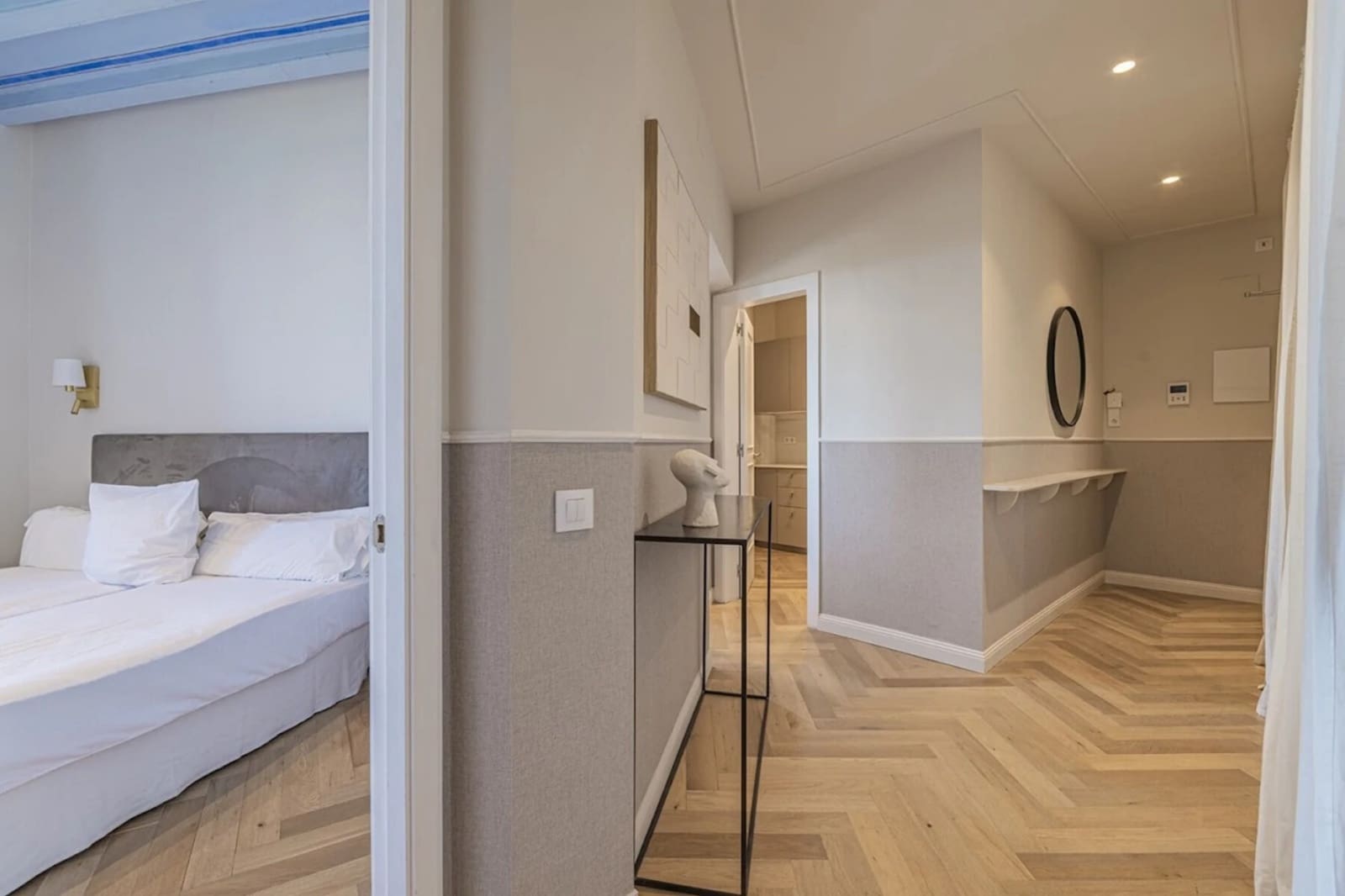 2 soverom Leilighet til leie i Barcelona by med svømmebasseng - € 1 700 (Ref: 10042080)