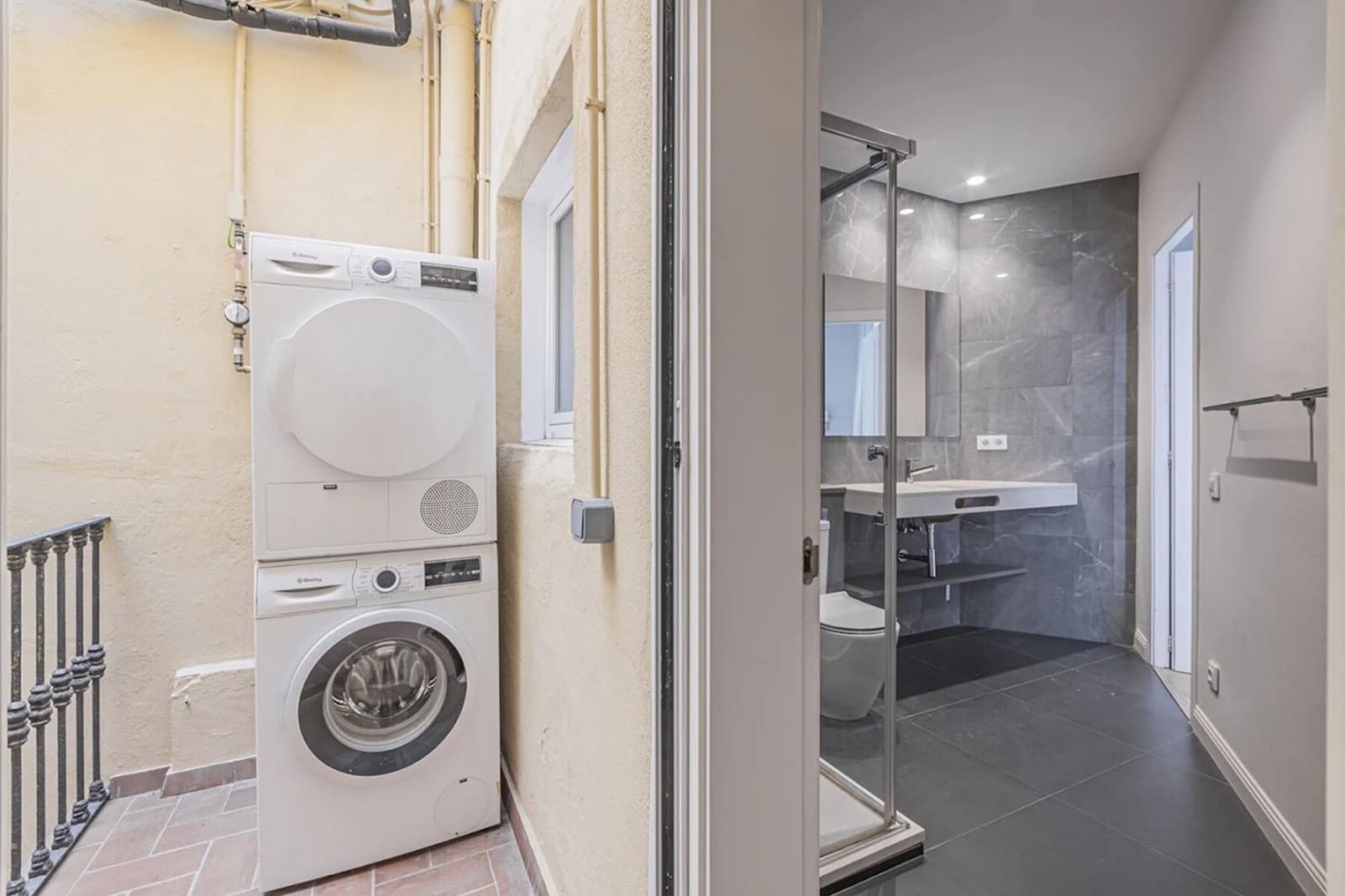2 soverom Leilighet til leie i Barcelona by med svømmebasseng - € 1 700 (Ref: 10042080)