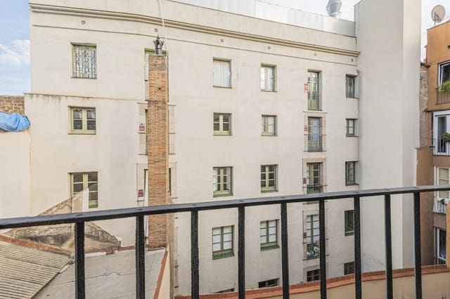 3 bedroom Apartment for rent in Barcelona city - € 1,700 (Ref: 10042171)