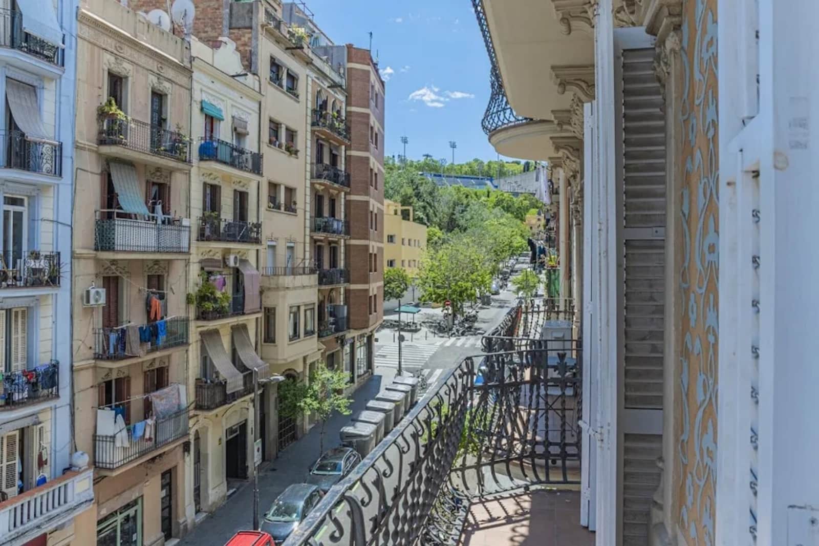 3 soverom Leilighet til leie i Barcelona by - € 1 400 (Ref: 10042185)