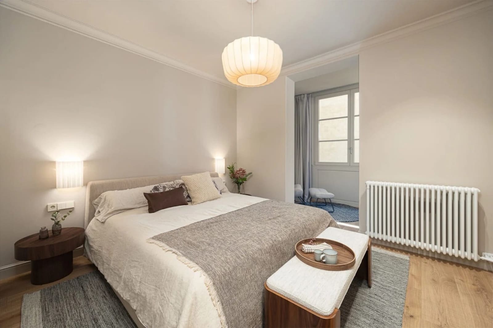 4 soverom Leilighet til leie i Barcelona by - € 1 900 (Ref: 10042186)