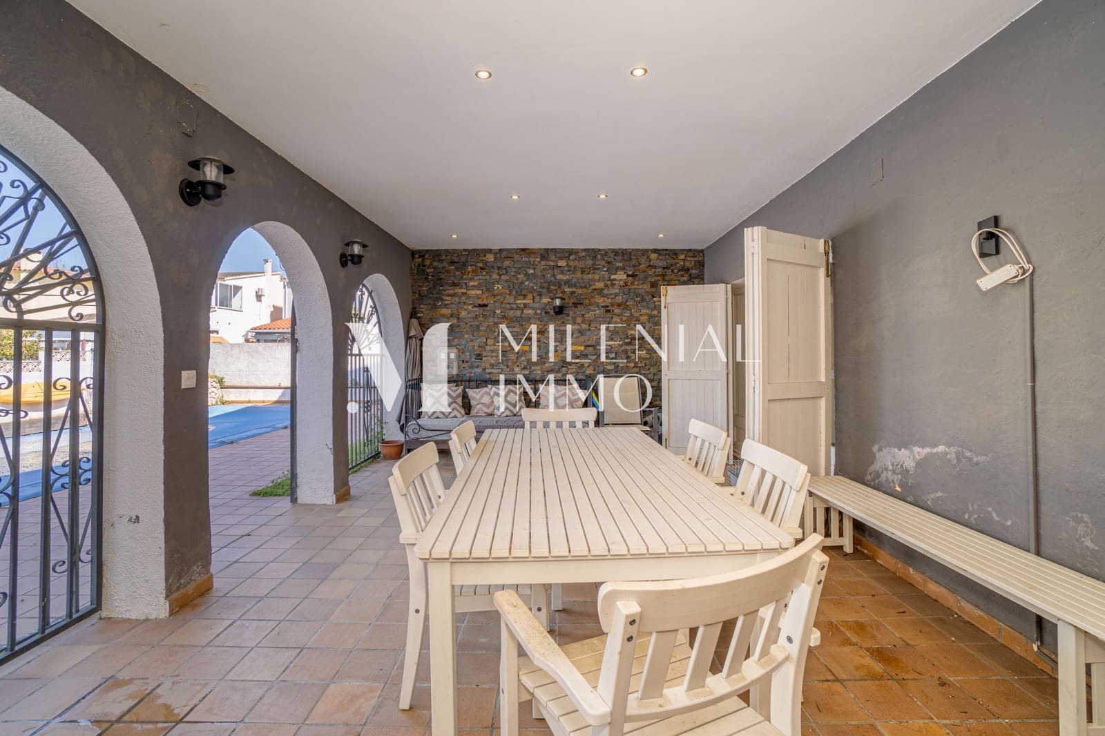 5 camera da letto Villa in vendita in Empuriabrava con piscina garage - 810.000 € (Rif: 10031060)