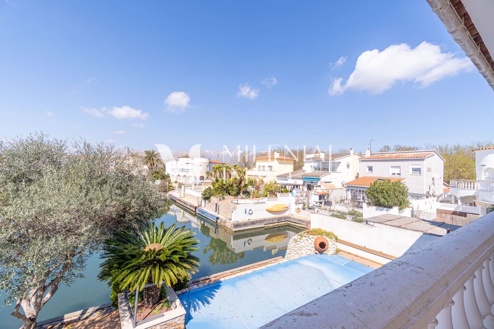 5 camera da letto Villa in vendita in Empuriabrava con piscina garage - 810.000 € (Rif: 10031060)
