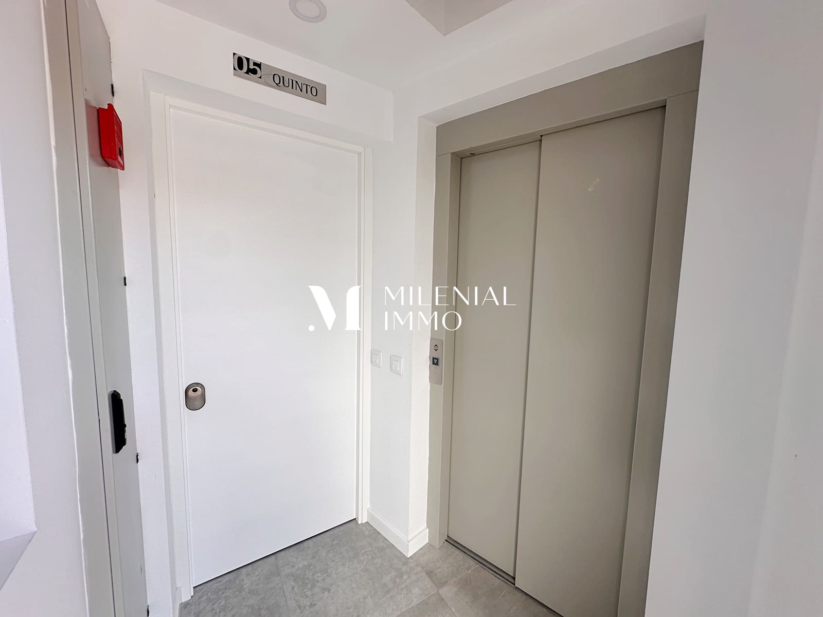 Apartamento de 2 habitaciones en Roses en venta con garaje - 295.000 € (Ref: 10031071)