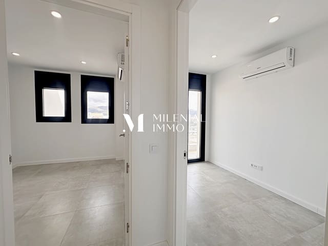 Apartamento de 2 habitaciones en Santa Margarida, Roses en venta con garaje - 295.000 € (Ref: 10031071)