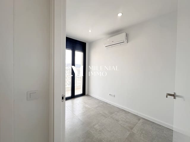 Apartamento de 2 habitaciones en Santa Margarida, Roses en venta con garaje - 295.000 € (Ref: 10031071)