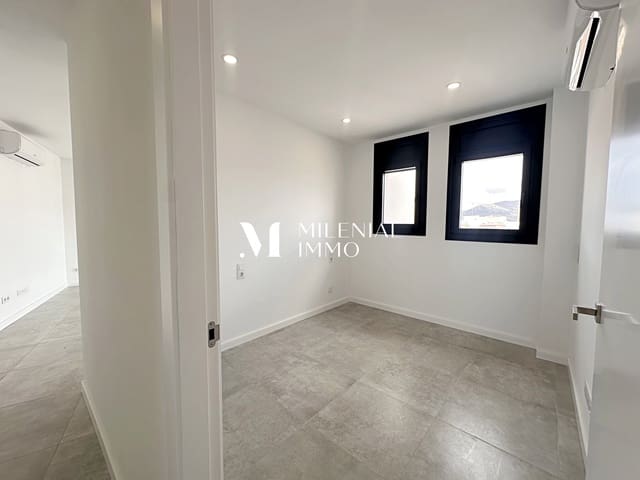 Apartamento de 2 habitaciones en Santa Margarida, Roses en venta con garaje - 295.000 € (Ref: 10031071)