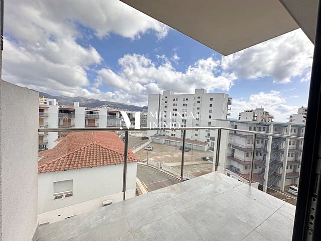 Apartamento de 2 habitaciones en Santa Margarida, Roses en venta con garaje - 295.000 € (Ref: 10031071)