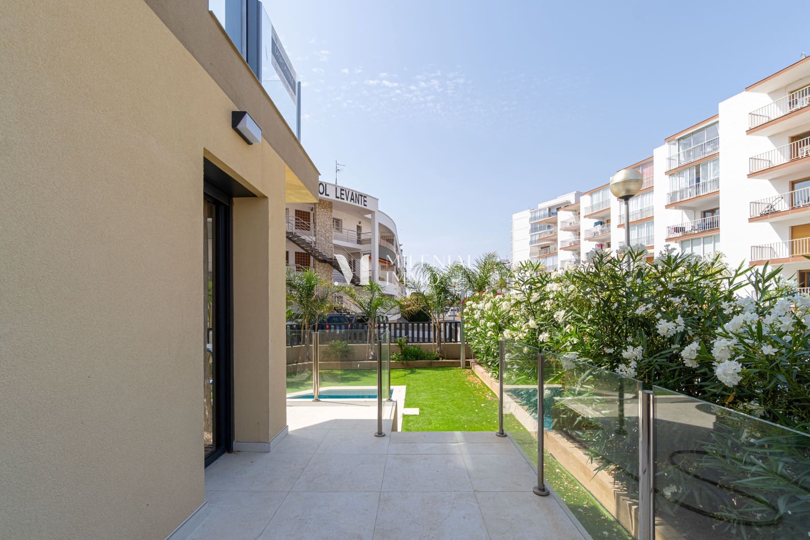 3 quarto Apartamento para venda em Roses com piscina garagem - 635 000 € (Ref: 10032459)