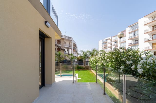 3 quarto Apartamento para venda em Roses com piscina garagem - 635 000 € (Ref: 10032459)