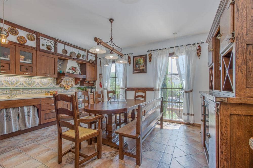9 camera da letto Villa in vendita in Empuriabrava con piscina garage - 2.870.000 € (Rif: 10033347)