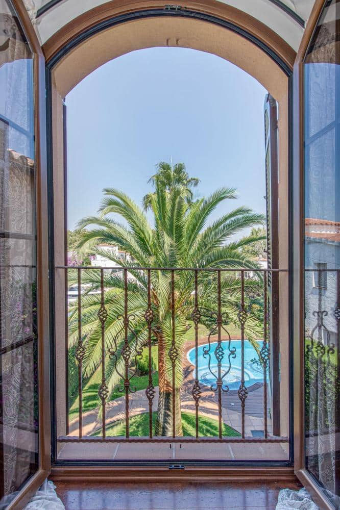 9 camera da letto Villa in vendita in Empuriabrava con piscina garage - 2.870.000 € (Rif: 10033347)