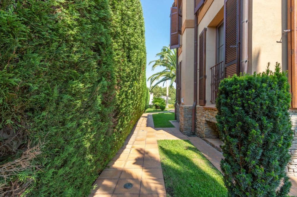 9 camera da letto Villa in vendita in Empuriabrava con piscina garage - 2.870.000 € (Rif: 10033347)