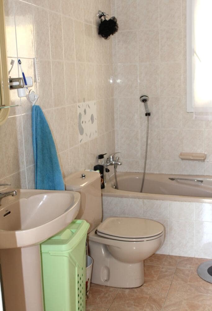 Casa de 3 habitaciones en Empuriabrava en venta con piscina garaje - 367.500 € (Ref: 10033367)