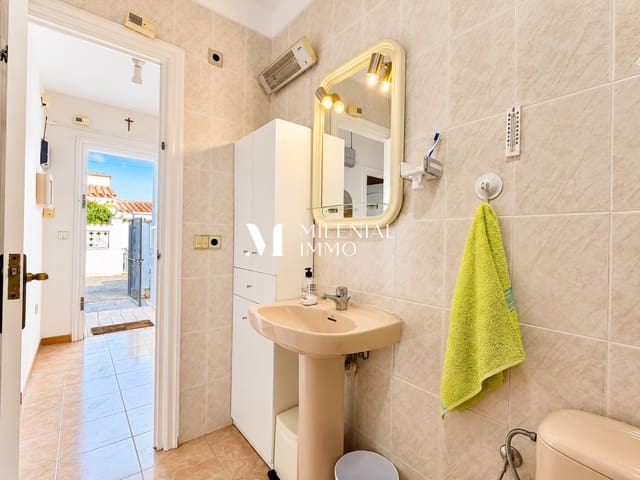 3 Zimmer Haus zu verkaufen in Empuriabrava, Castelló d'Empúries mit Pool Garage - 367.500 € (Ref: 10033367)