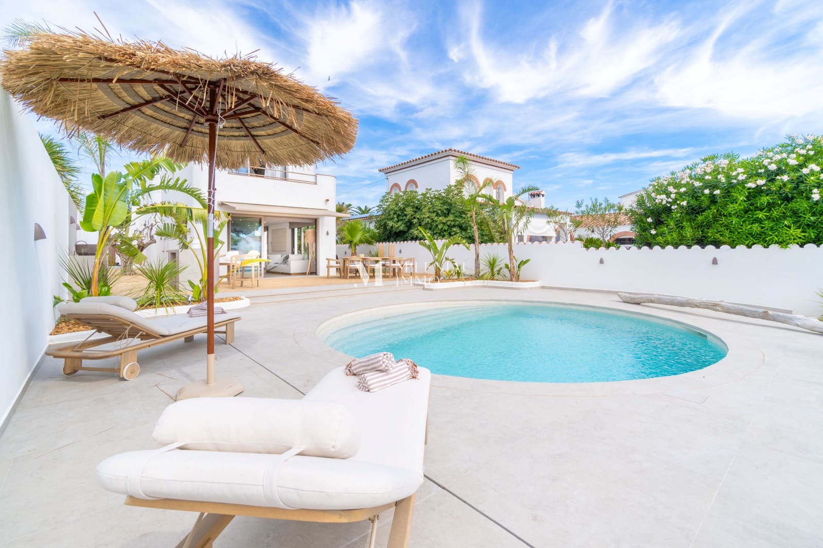 4 quarto Casa em Banda para venda em Empuriabrava com piscina garagem - 1 890 000 € (Ref: 10034279)