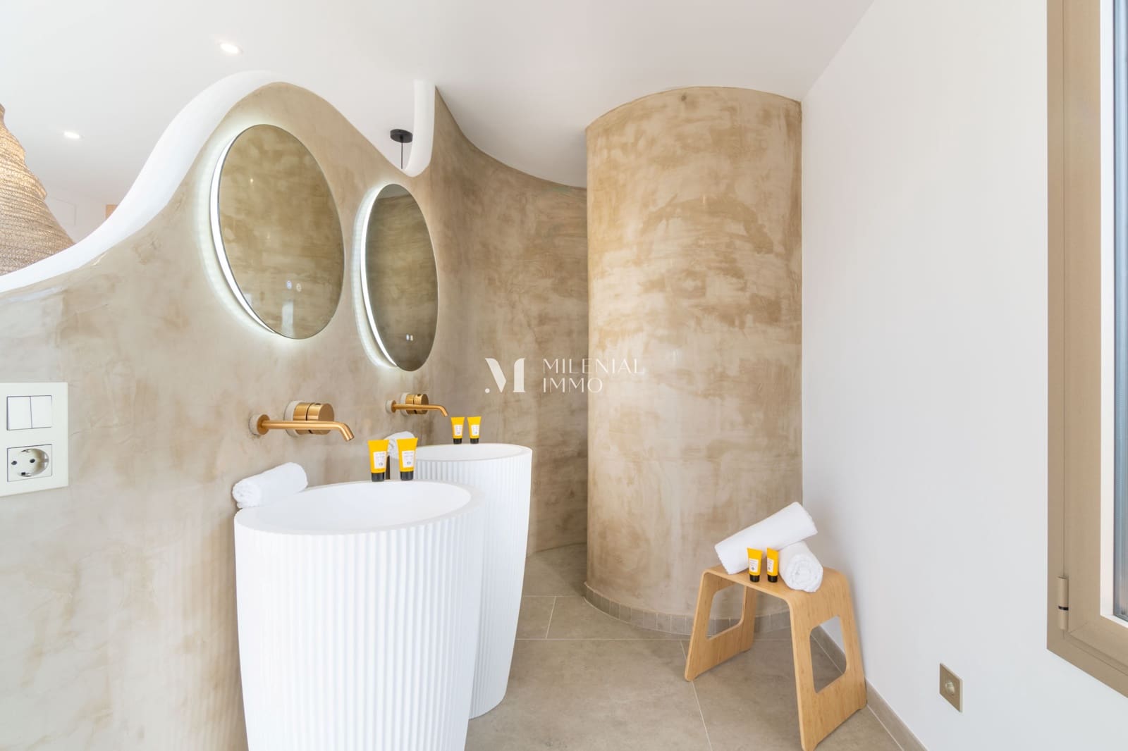 4 quarto Casa em Banda para venda em Empuriabrava com piscina garagem - 1 890 000 € (Ref: 10034279)
