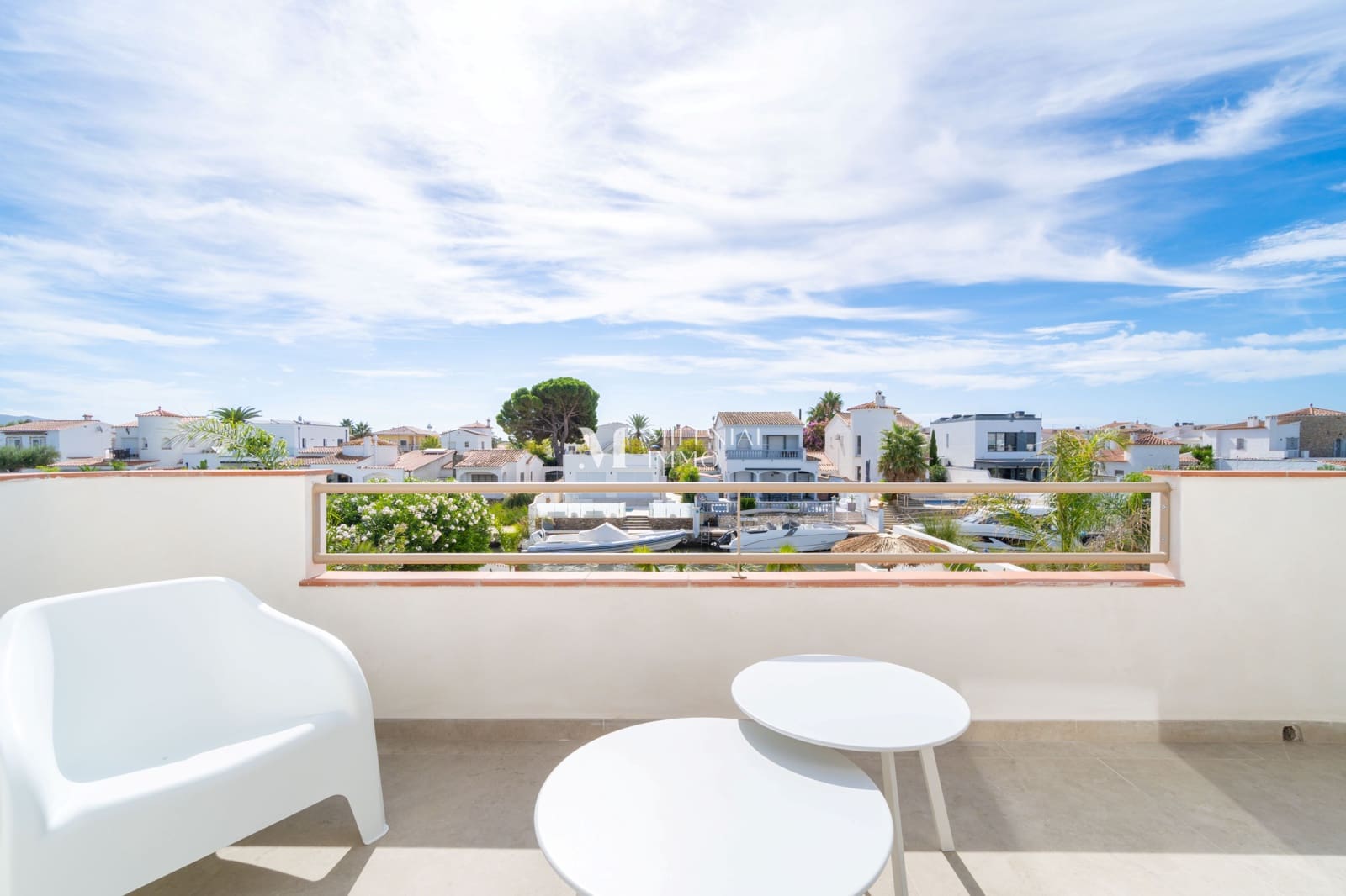 4 quarto Casa em Banda para venda em Empuriabrava com piscina garagem - 1 890 000 € (Ref: 10034279)