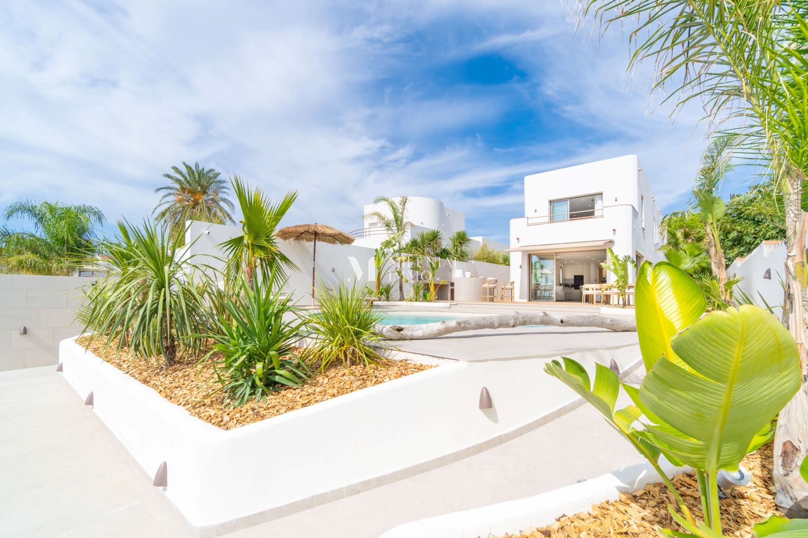 4 quarto Casa em Banda para venda em Empuriabrava com piscina garagem - 1 890 000 € (Ref: 10034279)