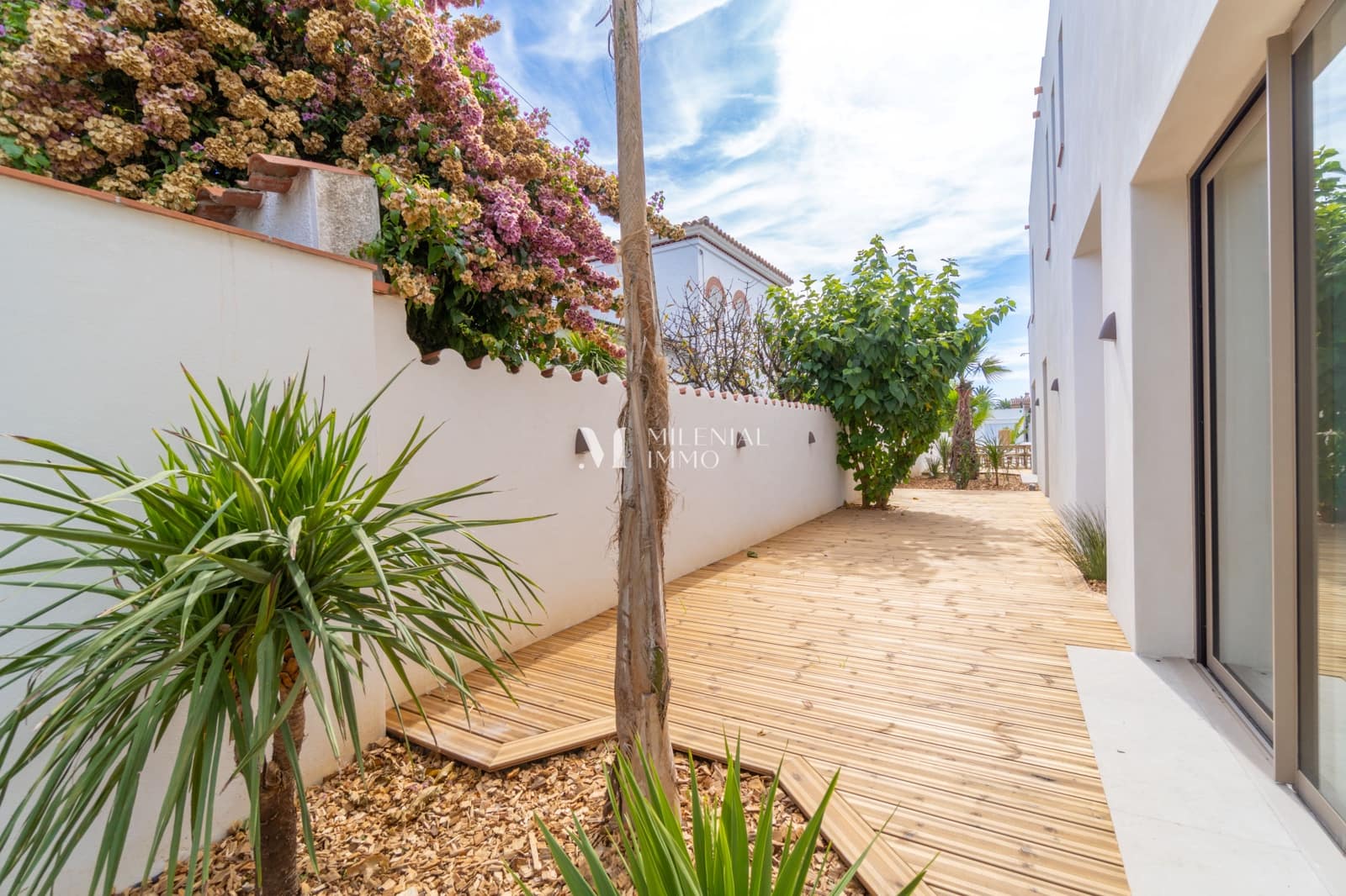 4 quarto Casa em Banda para venda em Empuriabrava com piscina garagem - 1 890 000 € (Ref: 10034279)