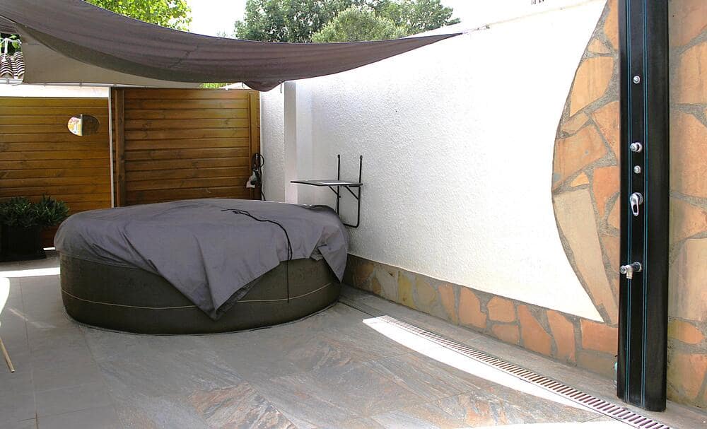 2 Zimmer Villa zu verkaufen in Empuriabrava mit Garage - 300.000 € (Ref: 10040159)