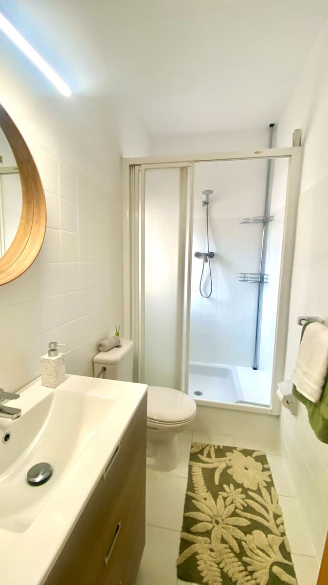 4 Zimmer Villa zu verkaufen in Roses mit Garage - 365.000 € (Ref: 10041614)