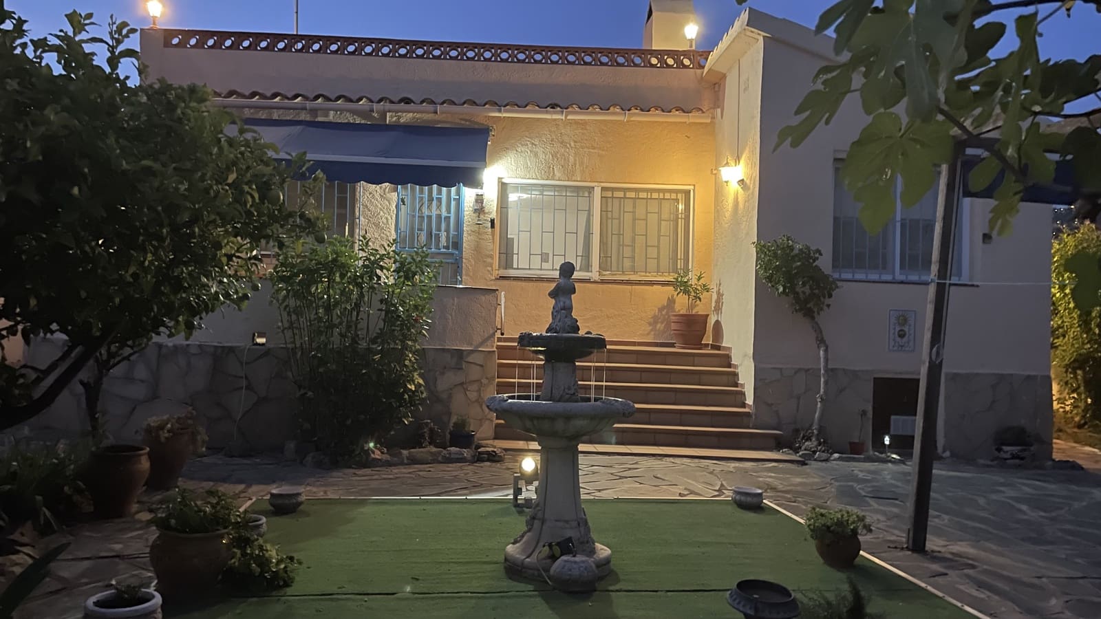 4 Zimmer Villa zu verkaufen in Roses mit Garage - 365.000 € (Ref: 10041614)