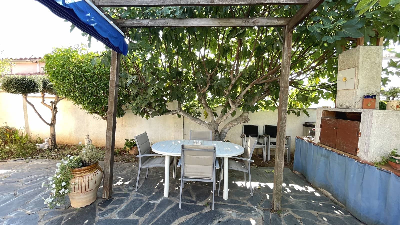 4 Zimmer Villa zu verkaufen in Roses mit Garage - 365.000 € (Ref: 10041614)