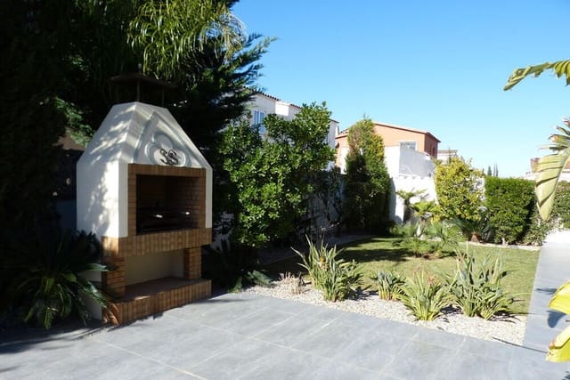 4 camera da letto Casa in vendita in Empuriabrava, Castelló d'Empúries con piscina garage - 1.200.000 € (Rif: 10042334)