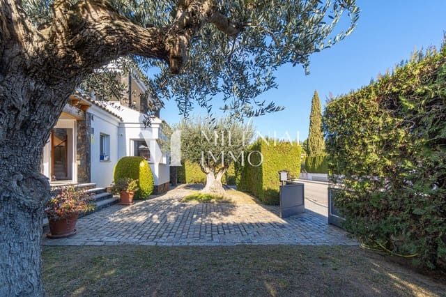 5 sovrum Hus till salu i Castelló d'Empúries med pool garage - 790 000 € (Ref: 10042335)
