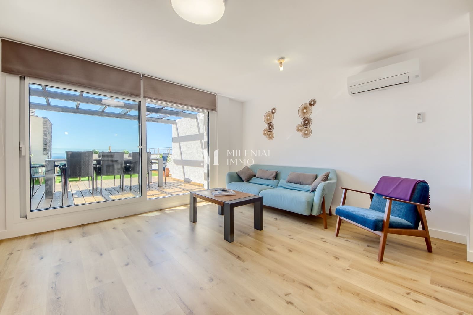 3 bedroom Apartment for sale in Roses with pool garage - € 575,000 (Ref: 10043459)