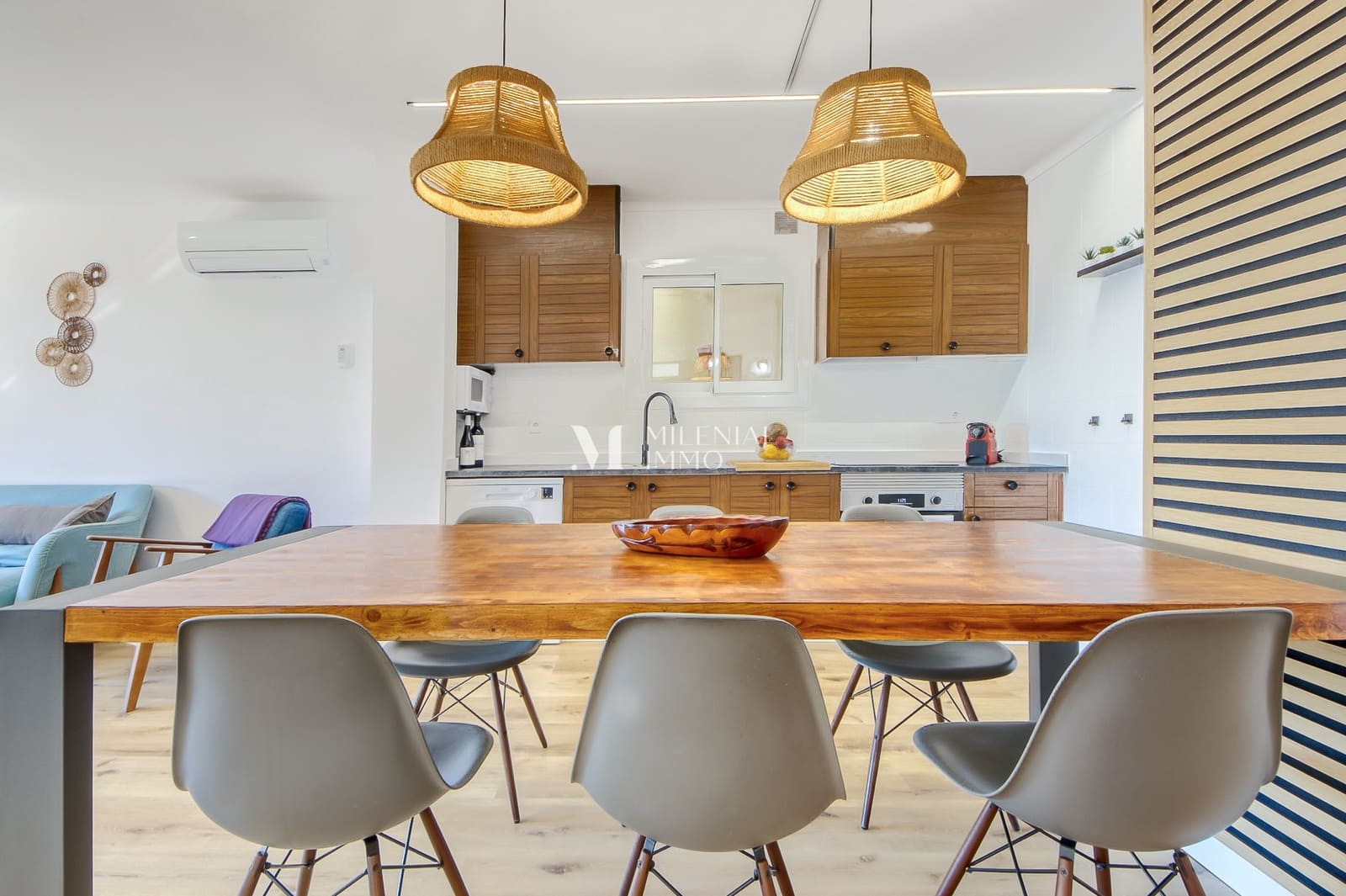 3 bedroom Apartment for sale in Roses with pool garage - € 575,000 (Ref: 10043459)
